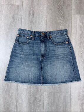 Madewell Rigid Denim A-Line Skirt with Fringe Hem, Sz 28